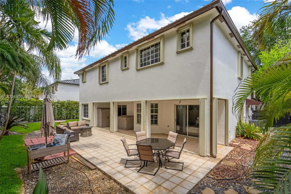 16230 NW 84th Ct Miami Lakes, FL 33016