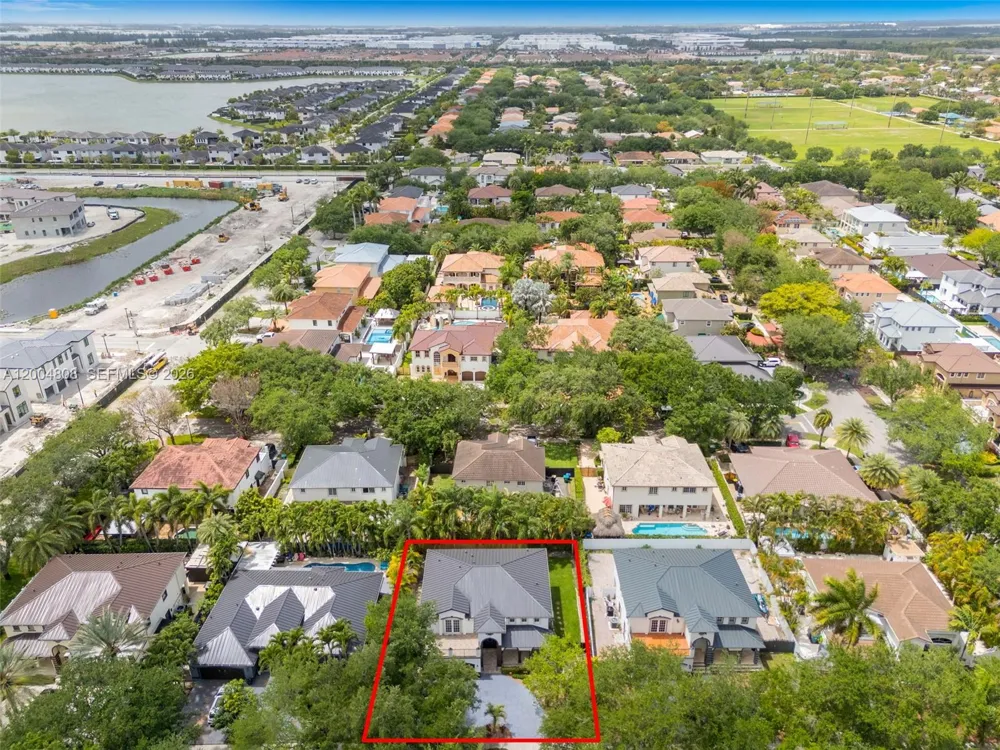 16230 NW 84th Ct Miami Lakes, FL 33016