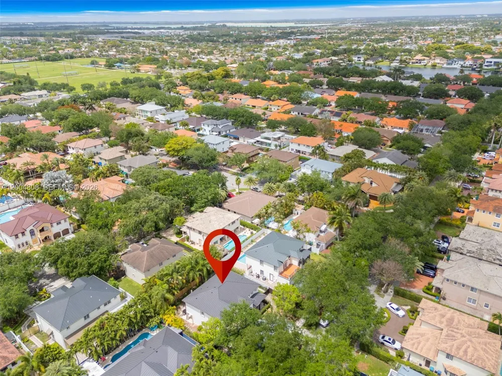 16230 NW 84th Ct Miami Lakes, FL 33016