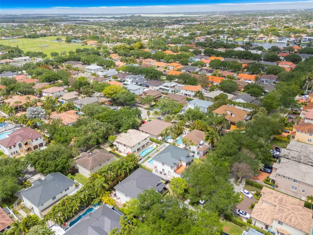 16230 NW 84th Ct Miami Lakes, FL 33016
