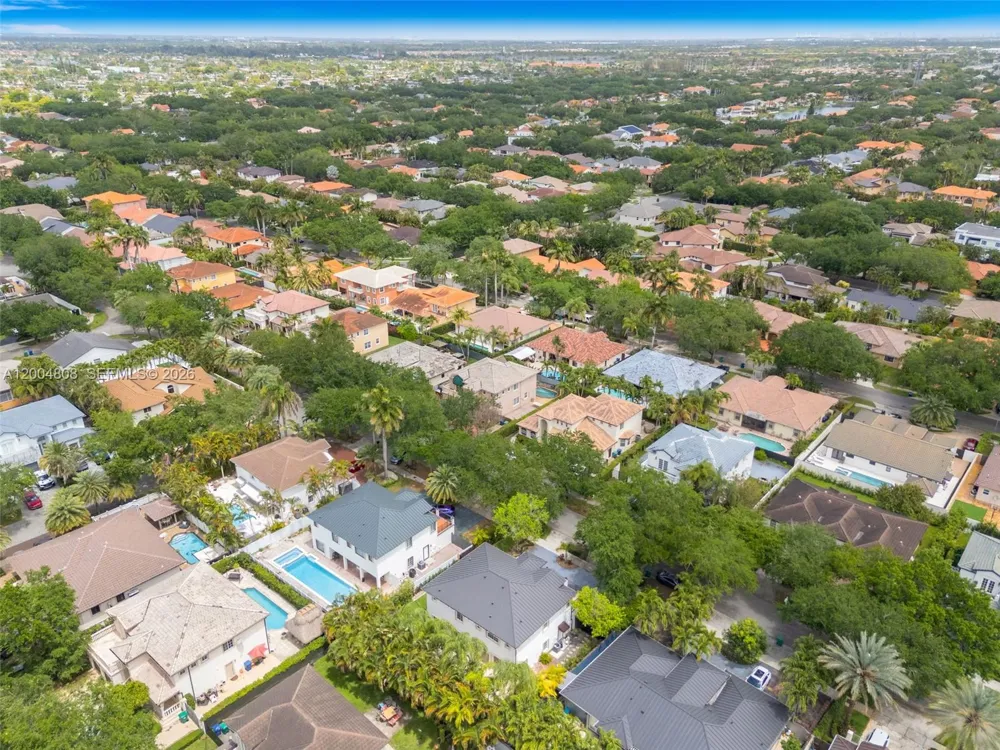 16230 NW 84th Ct Miami Lakes, FL 33016