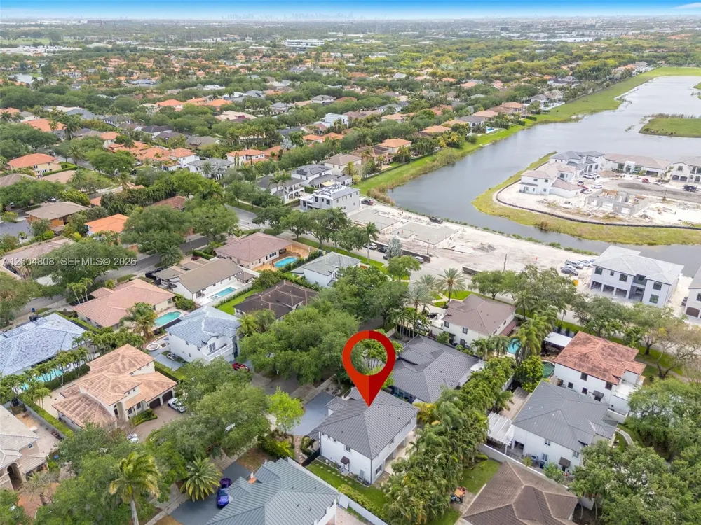 16230 NW 84th Ct Miami Lakes, FL 33016