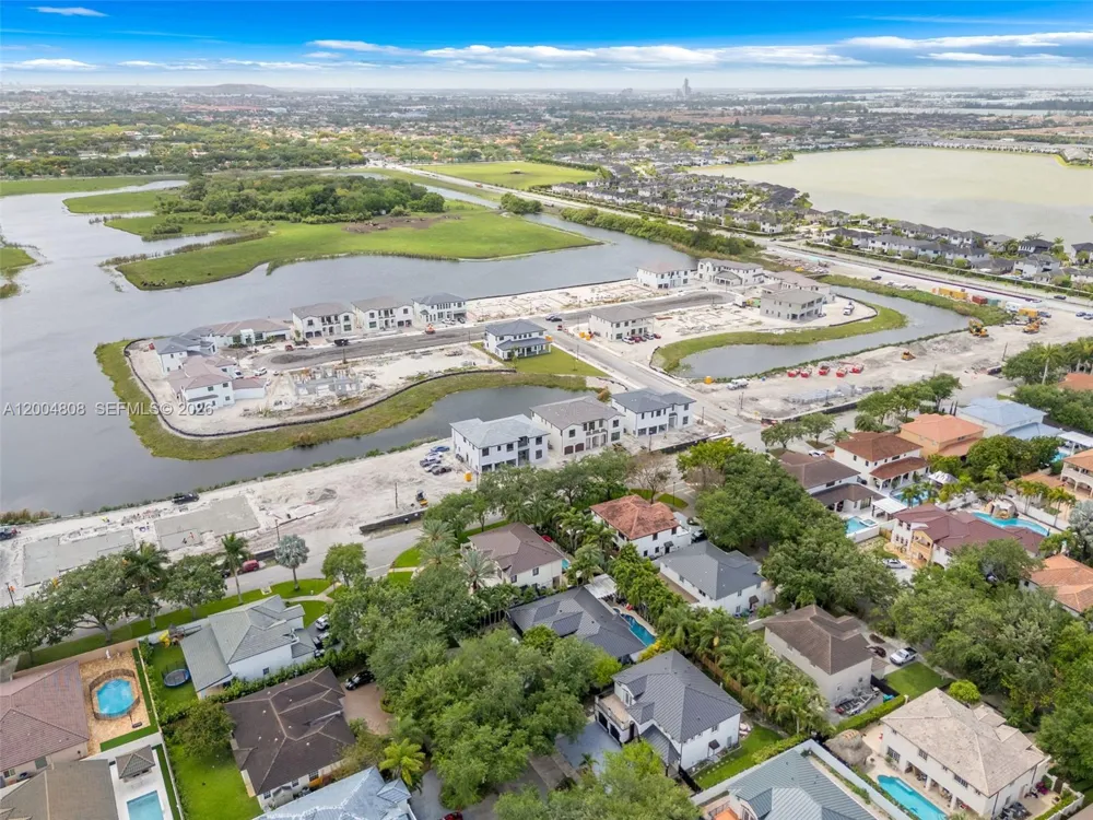 16230 NW 84th Ct Miami Lakes, FL 33016