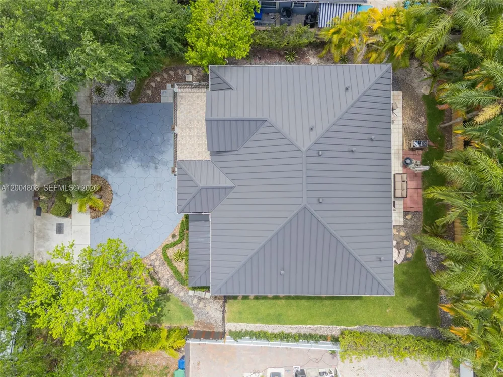16230 NW 84th Ct Miami Lakes, FL 33016