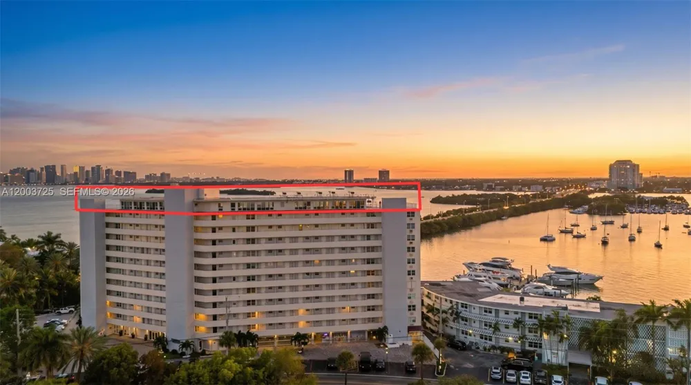 7904 West Dr #PENTHOUSE North Bay Village, FL 33141