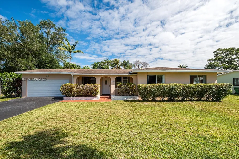 8355 SW 131st St Pinecrest, FL 33156