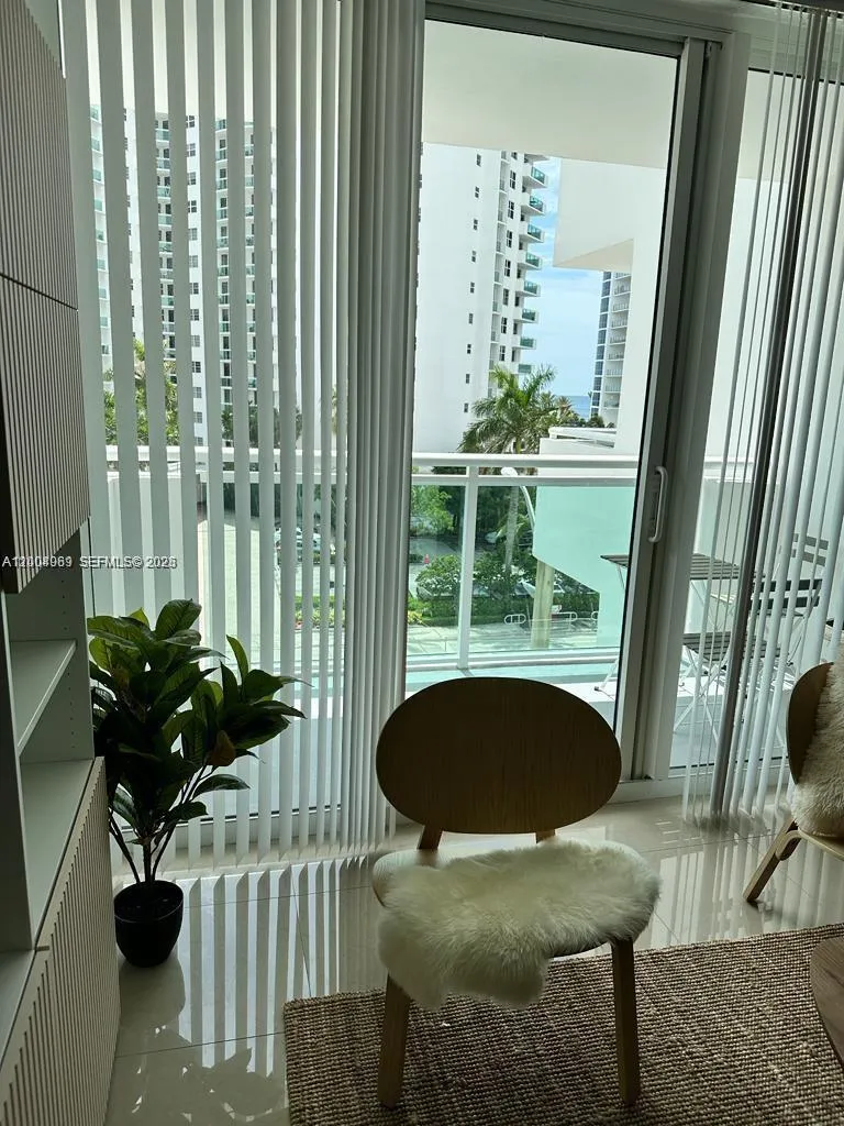 3000 S Ocean Dr #414 Hollywood, FL 33019
