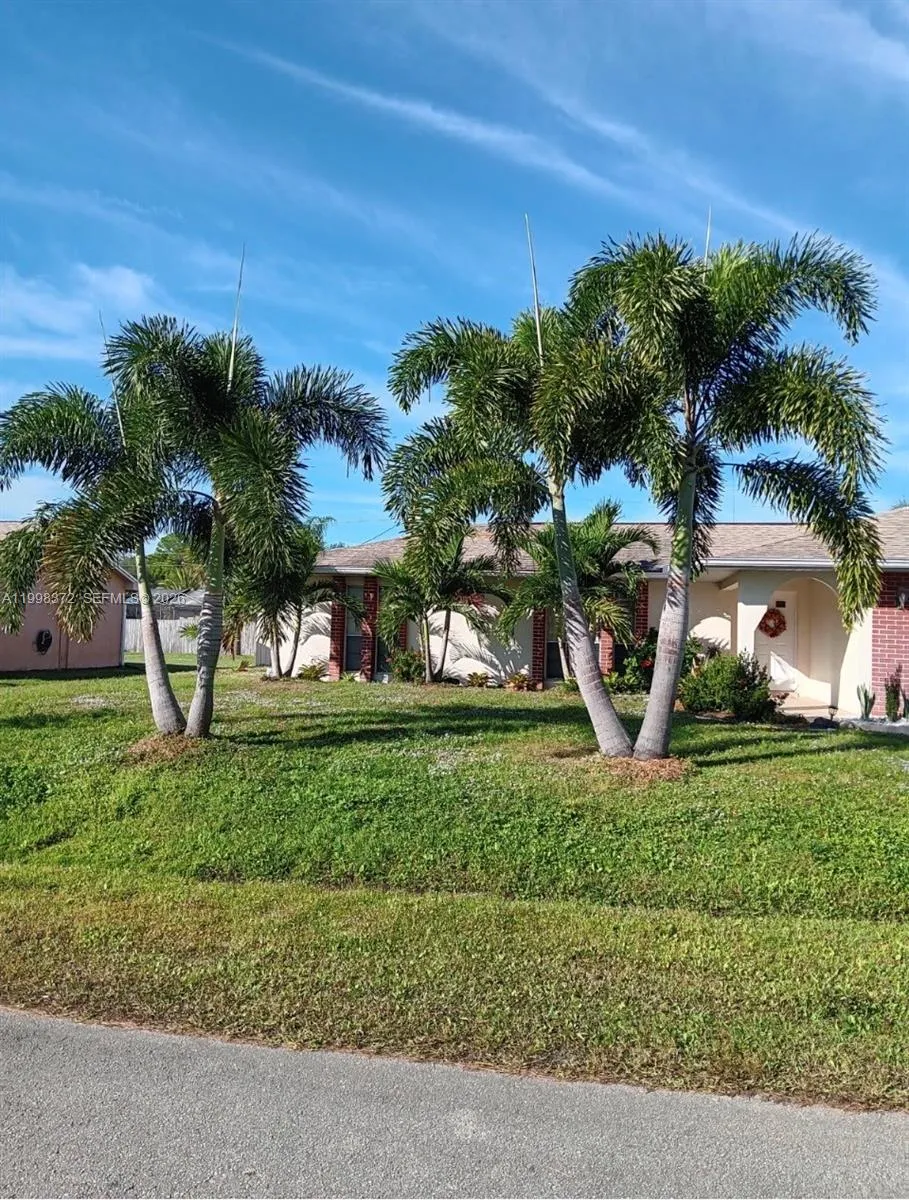 146 BONFIRE Palm Bay, FL 32907