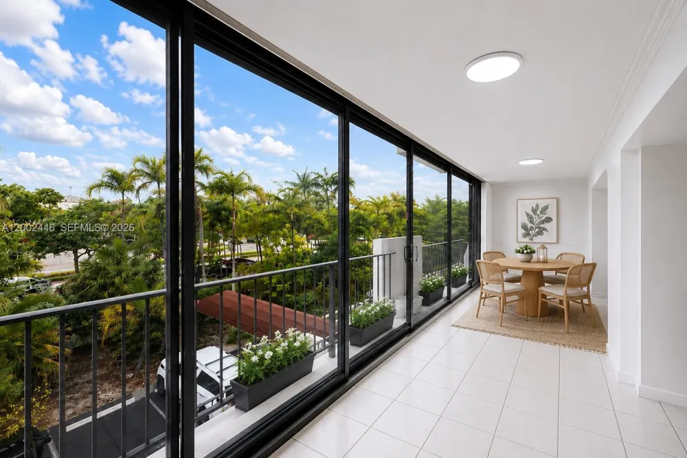 77 Crandon Blvd #3C Key Biscayne, FL 33149