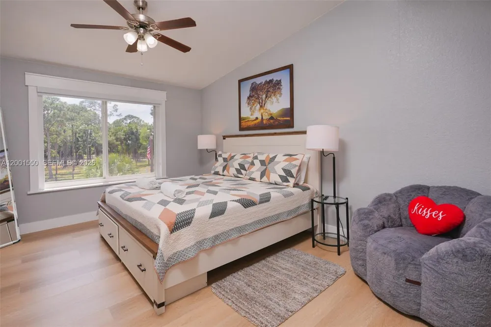 25401 SW 86th St Indian Town, FL 34956