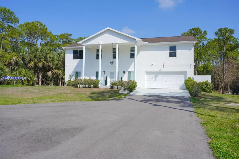 25401 SW 86th St Indian Town, FL 34956
