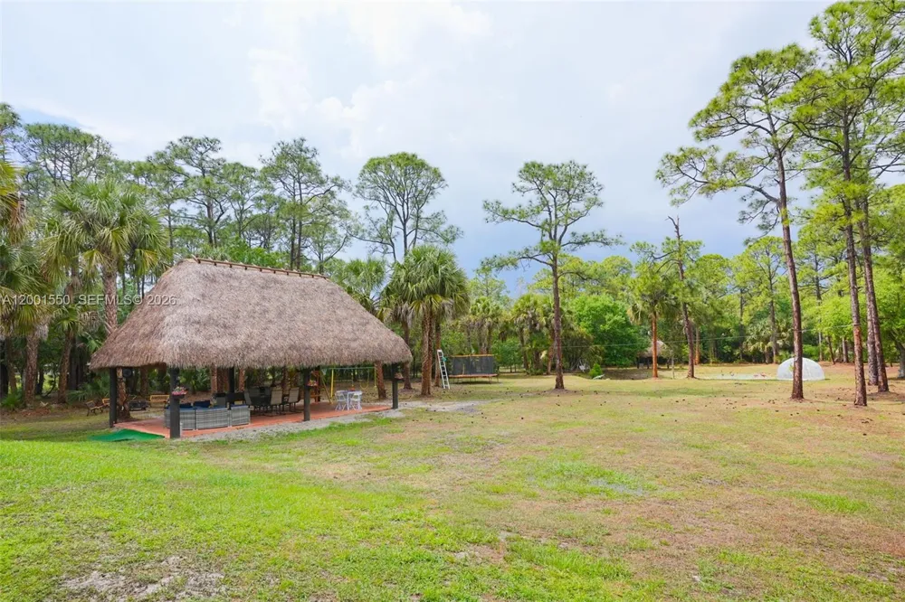 25401 SW 86th St Indian Town, FL 34956