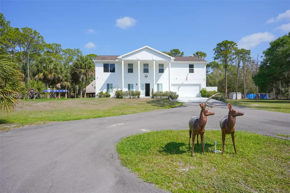 25401 SW 86th St Indian Town, FL 34956