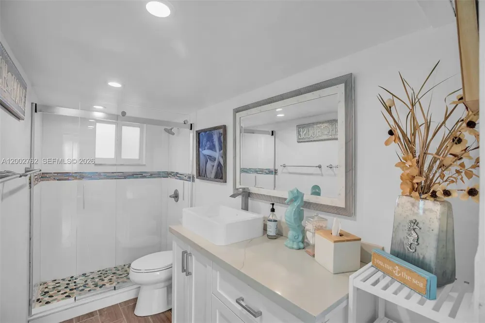 128 Dove Ave Tavernier, FL 33070