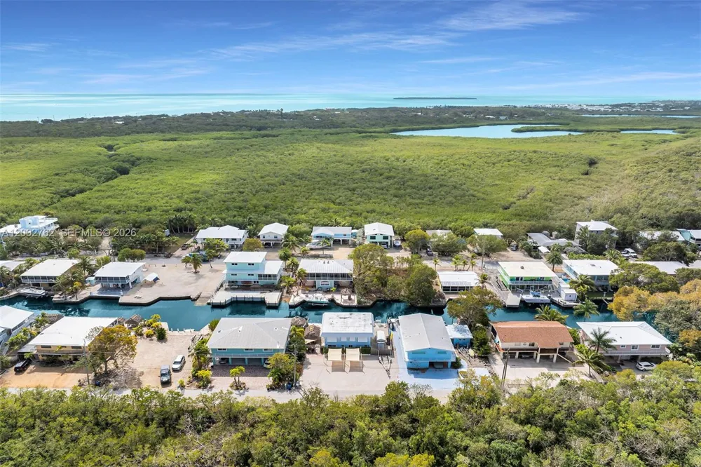 128 Dove Ave Tavernier, FL 33070