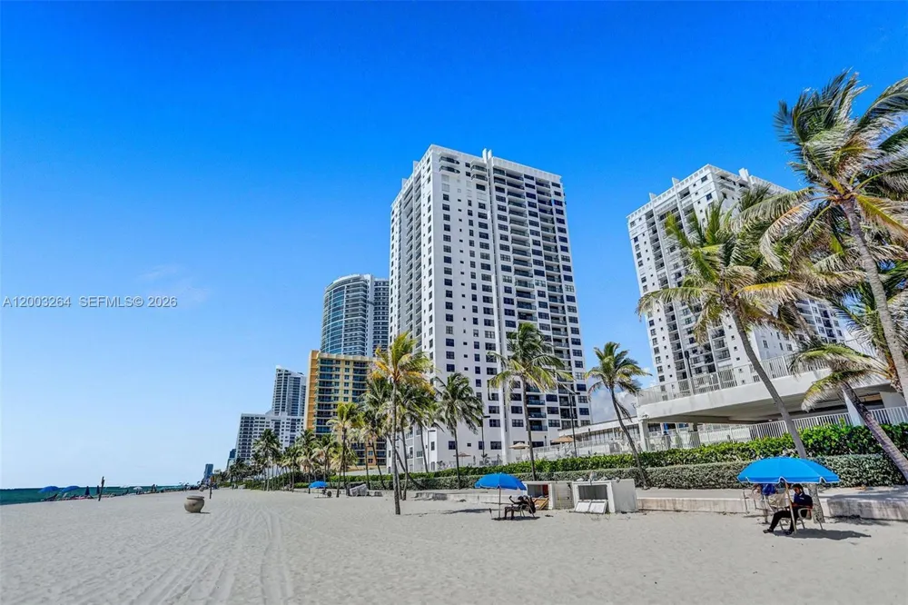2301 S Ocean Dr #1705 Hollywood, FL 33019
