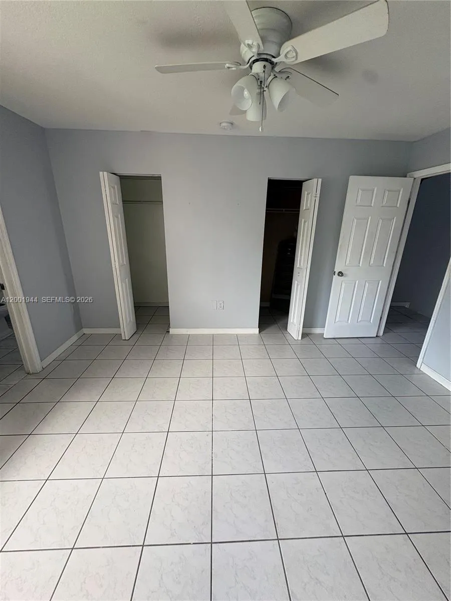 12035 SW 14th St #105 Miami, FL 33184