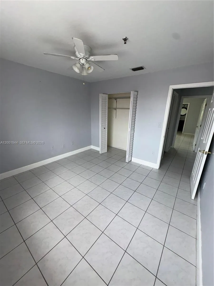 12035 SW 14th St #105 Miami, FL 33184
