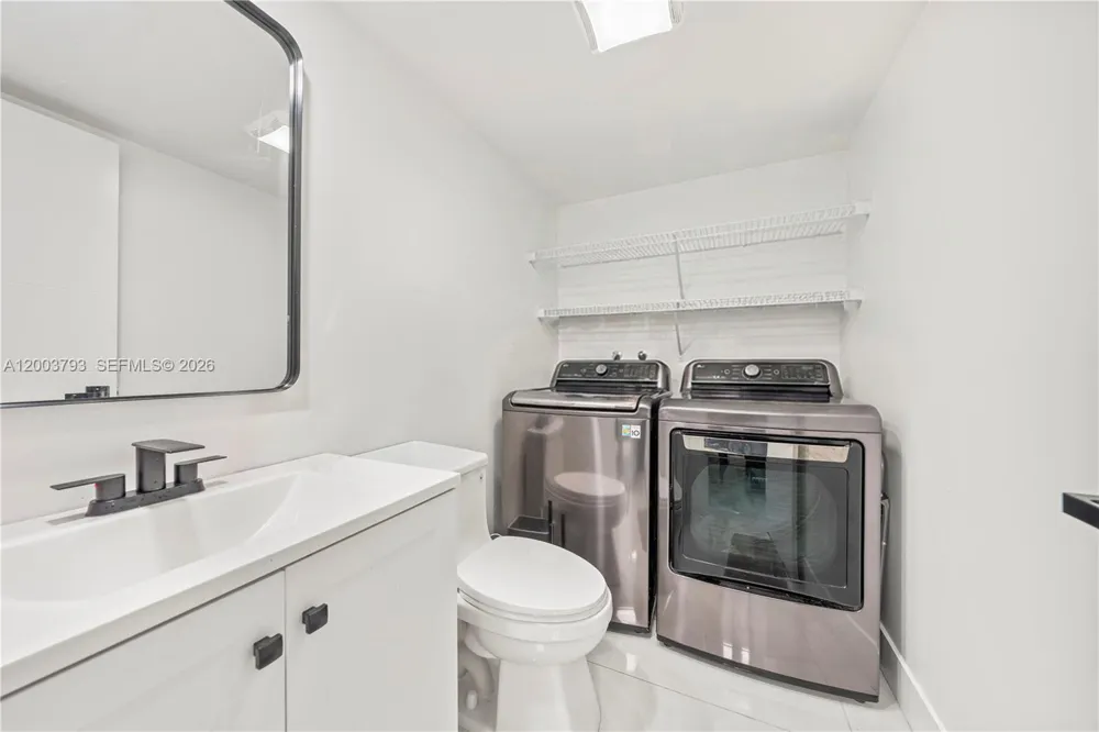 4089 Forest Hill Dr Cooper City, FL 33026