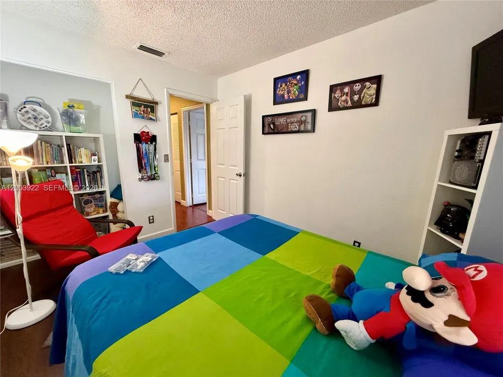 9251 NW 14th Ct #257 Pembroke Pines, FL 33024