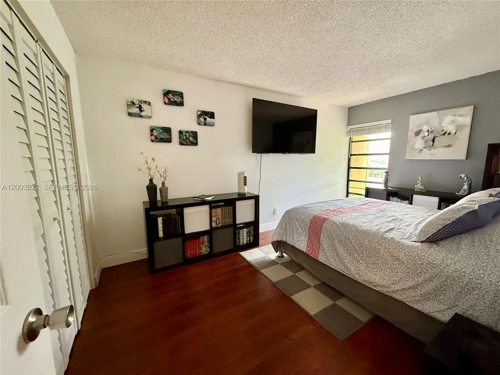 9251 NW 14th Ct #257 Pembroke Pines, FL 33024