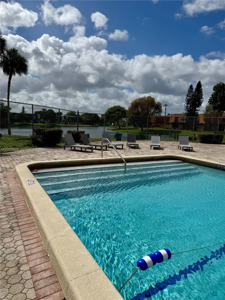 9251 NW 14th Ct #257 Pembroke Pines, FL 33024