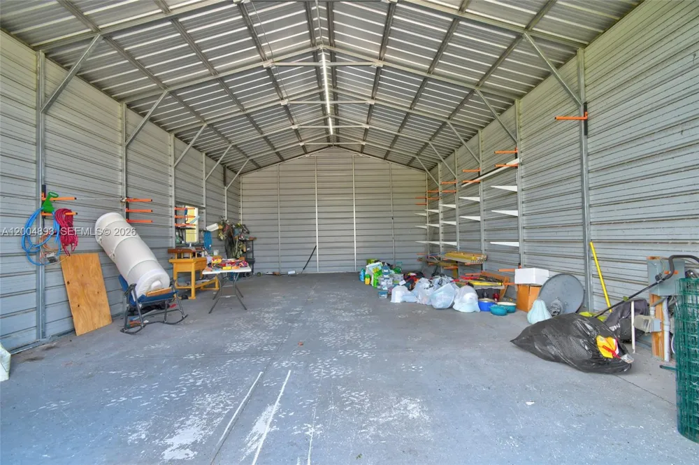 7655 17th Place La Belle, FL 33935