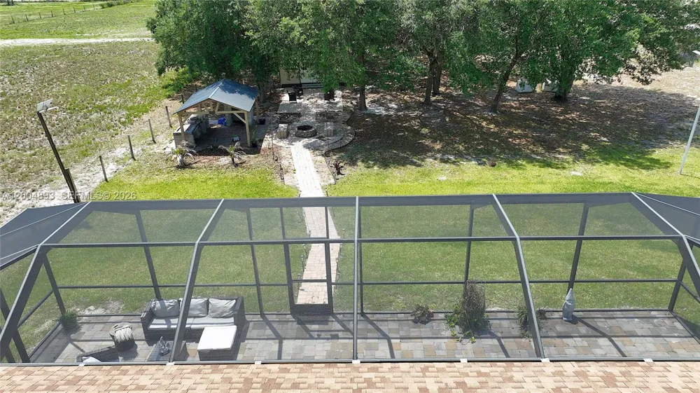 7655 17th Place La Belle, FL 33935