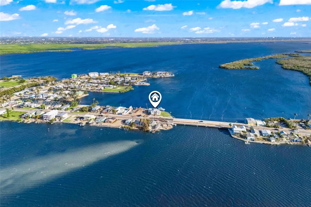 4767 Pine Island RD NW Matlacha, FL 33993