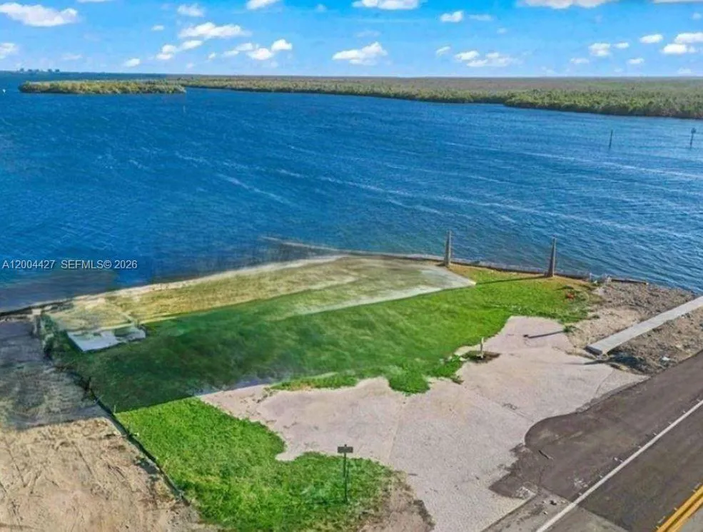 4767 Pine Island RD NW Matlacha, FL 33993