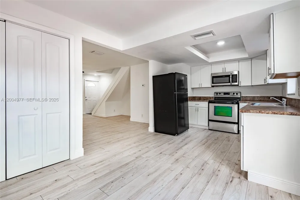 7920 Kimberly Blvd #305 North Lauderdale, FL 33068