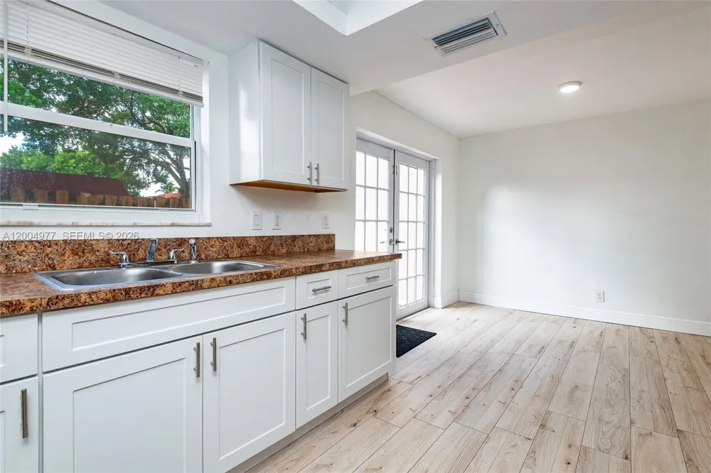 7920 Kimberly Blvd #305 North Lauderdale, FL 33068