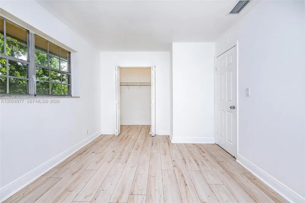 7920 Kimberly Blvd #305 North Lauderdale, FL 33068