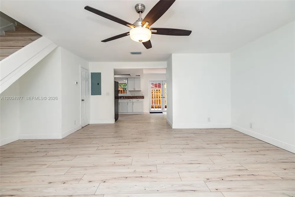 7920 Kimberly Blvd #305 North Lauderdale, FL 33068