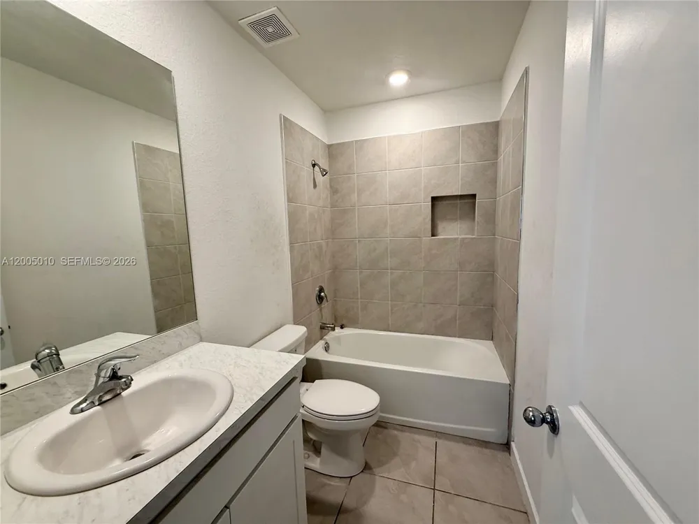 529 NE 1st Dr Florida City, FL 33034
