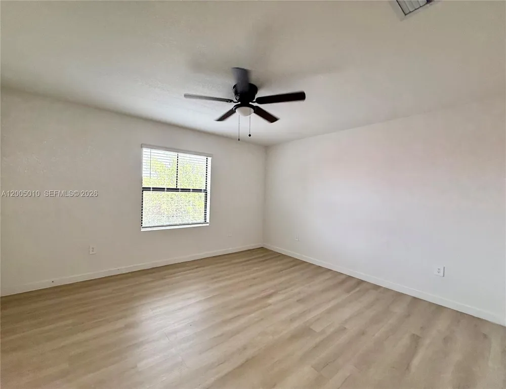 529 NE 1st Dr Florida City, FL 33034