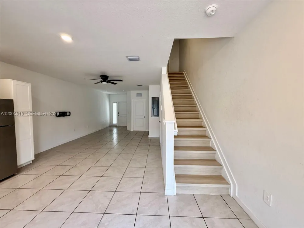 529 NE 1st Dr Florida City, FL 33034
