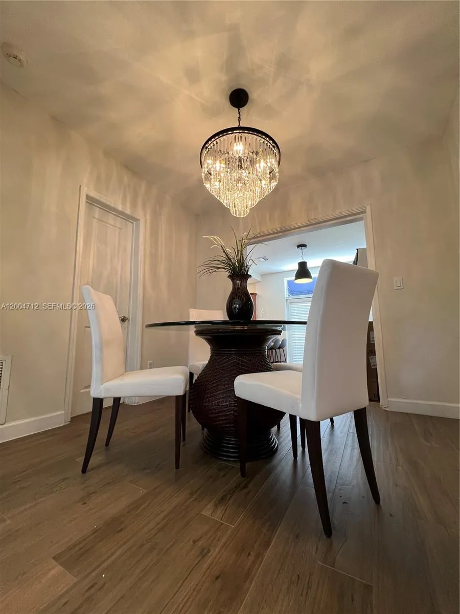 265 Palm Ave Miami Beach, FL 33139