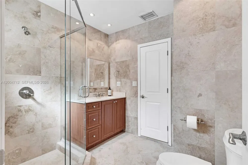 265 Palm Ave Miami Beach, FL 33139