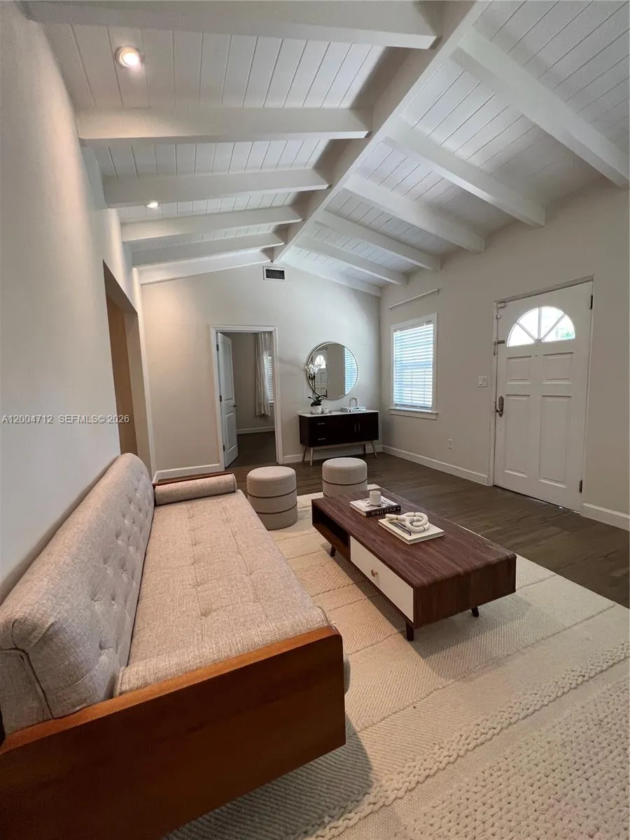 265 Palm Ave Miami Beach, FL 33139