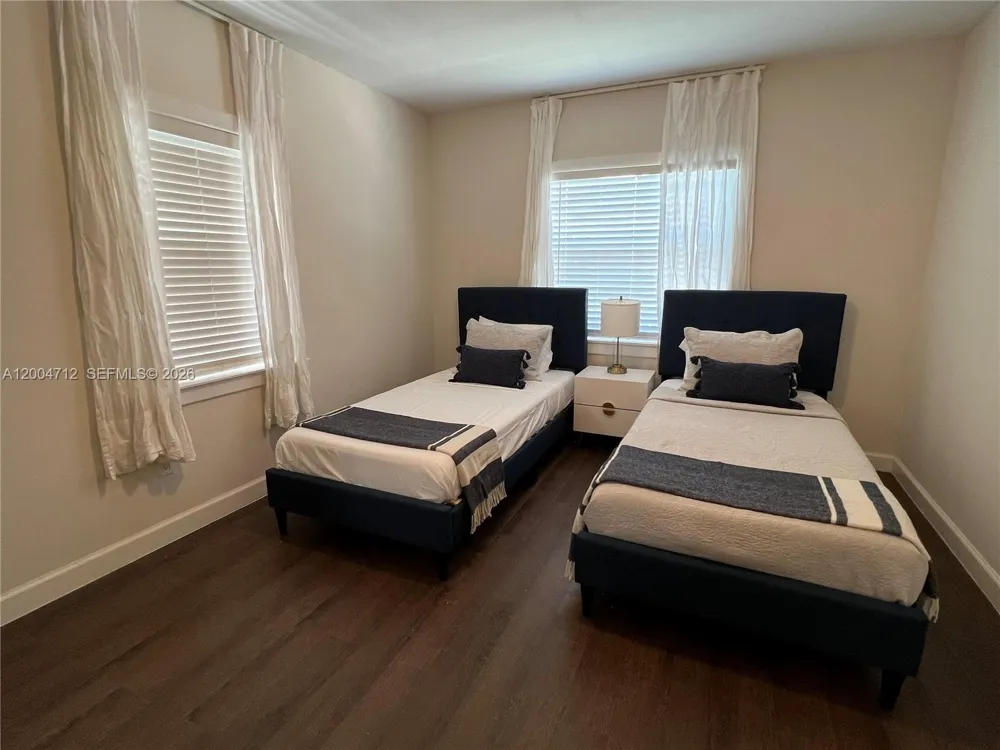 265 Palm Ave Miami Beach, FL 33139
