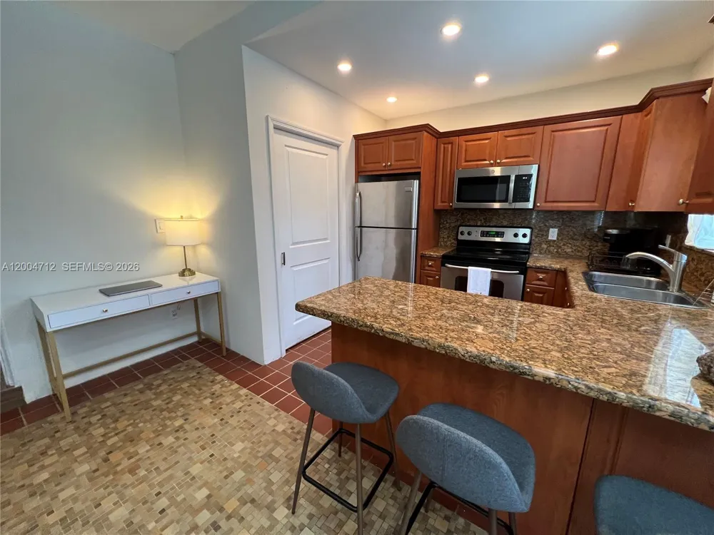 265 Palm Ave Miami Beach, FL 33139