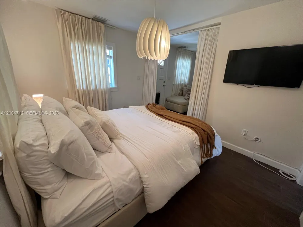 265 Palm Ave Miami Beach, FL 33139