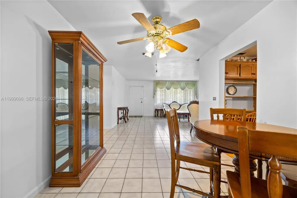 11298 NW 21st Ct Miami, FL 33167