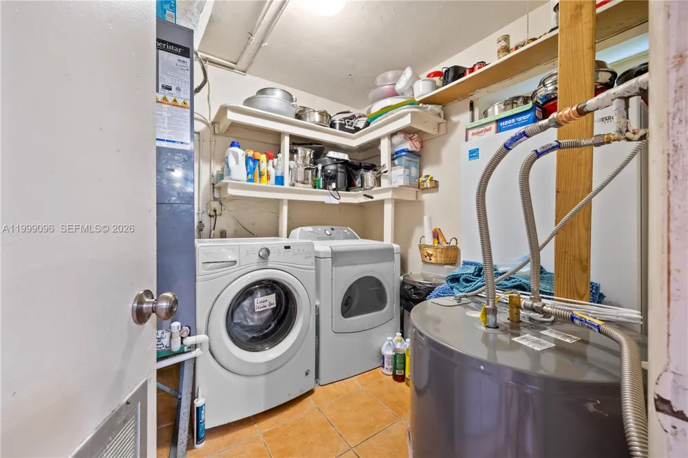 11298 NW 21st Ct Miami, FL 33167