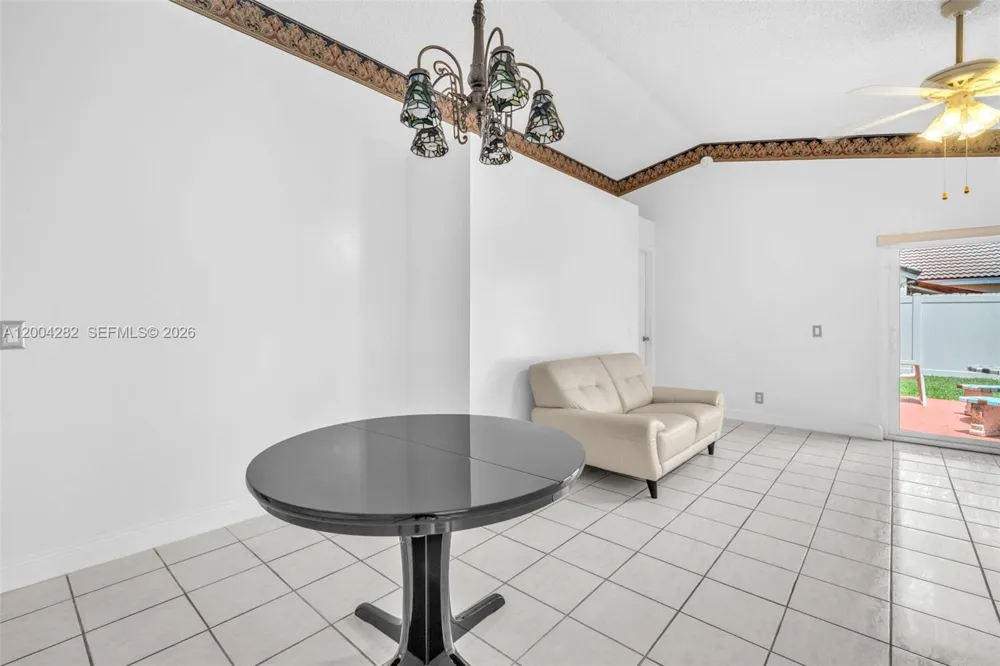 1600 Salerno Cir Weston, FL 33327