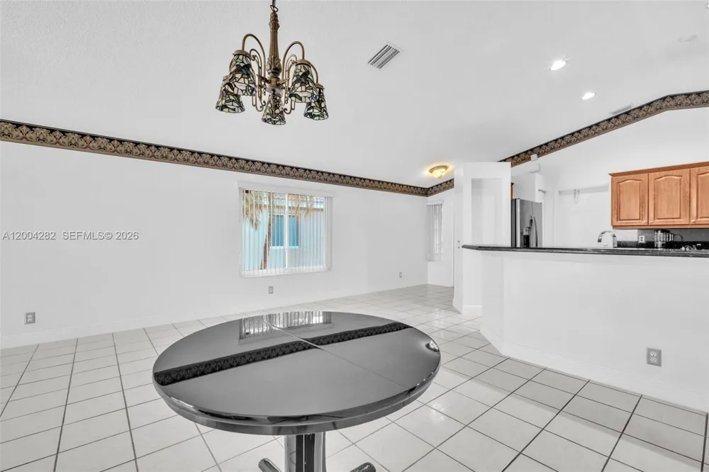 1600 Salerno Cir Weston, FL 33327