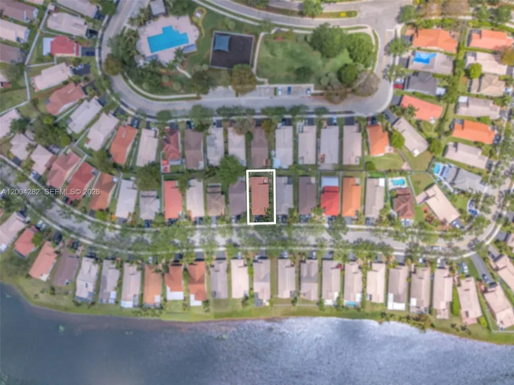 1600 Salerno Cir Weston, FL 33327