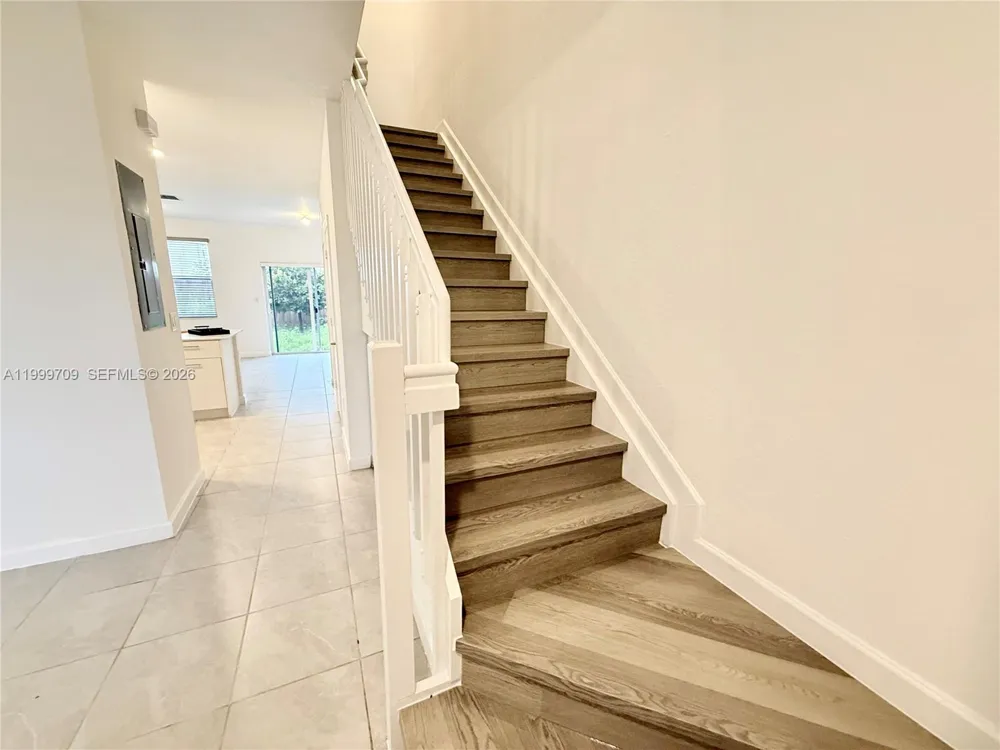 12223 NW 23rd Pl Miami, FL 33167