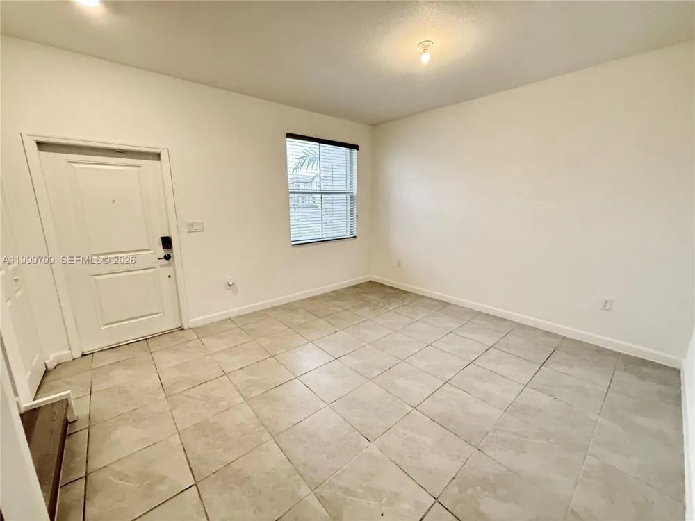 12223 NW 23rd Pl Miami, FL 33167